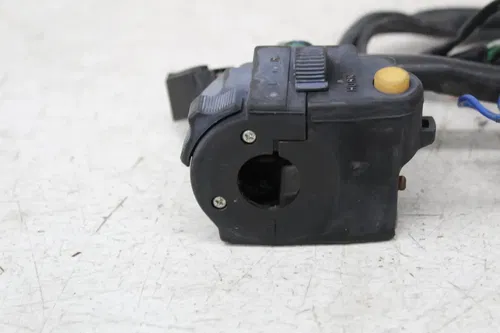 80-83 HONDA GOLDWING 1100 GL1100 LEFT RIGHT CONTROL SWITCH SWITCHES ON OFF TURN