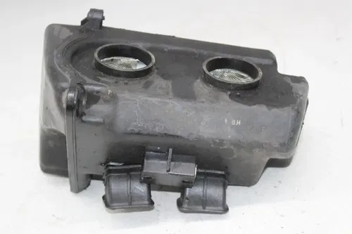 83 SUZUKI TEMPTER 650 GR650X AIRBOX AIR INTAKE FILTER BOX