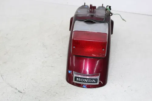 83 HONDA SHADOW 750 VT750C REAR BACK WHEEL FENDER MUD GUARD TAILLIGHT