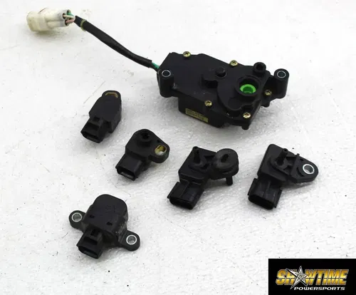 05-06 KAWASAKI NINJA ZX6R ZX636 TPS THROTTLE POSITION STVA MAP SENSOR SET