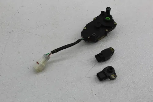 05-06 KAWASAKI NINJA ZX6R ZX636 TPS THROTTLE POSITION STVA MAP SENSOR SET