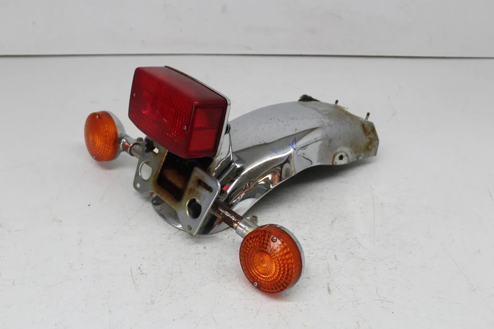 80-81 HONDA CB650C REAR BACK WHEEL FENDER MUD GUARD