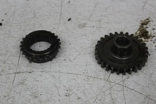 2004 HONDA VTX1300C ENGINE MOTOR PARTS AND HARDWARE NUTS BOLTS GEARS