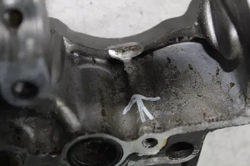 00 SUZUKI BANDIT 1200 ENGINE MOTOR CRANKCASE CRANK CASES BLOCK (SEE DESCP)