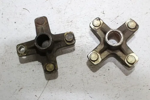 1989 YAMAHA BLASTER 200 YFS200 FRONT WHEEL LEFT RIGHT HUB PAIR