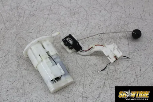 22-24 SUZUKI HAYABUSA FUEL PUMP GAS PETROL SENDER UNIT