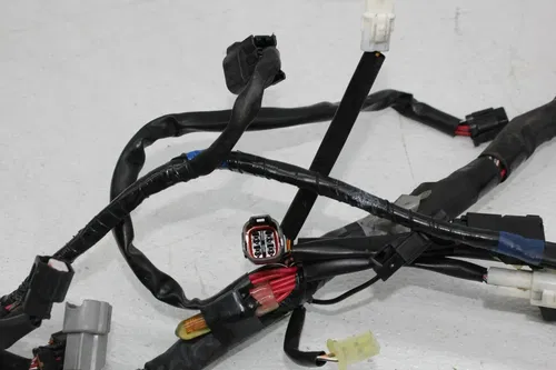 11-25 SUZUKI GSXR750 MAIN ENGINE WIRING HARNESS MOTOR WIRE LOOM RECTIFIER