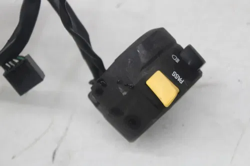 08-21 SUZUKI HAYABUSA LEFT CLIP ON HANDLE HORN SIGNALS SWITCH SWITCHES