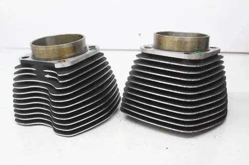 07-11 Harley-davidson Dyna Fat Bob Fxdf 96ci Engine front rear cylinders pistons