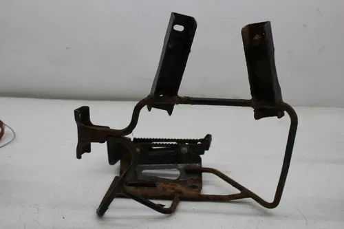 05-07 POLARIS PREDATOR 500 LEFT RIGHT FOOT REST PEG STEP PAIR (READ)