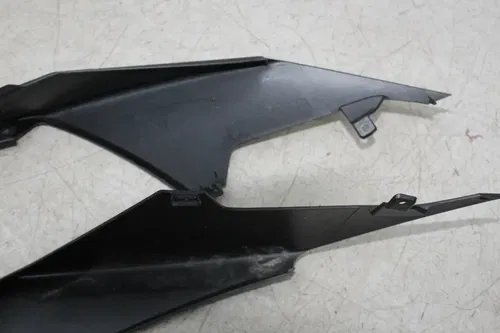 21-23 APRILIA RS660 RS 660 LEFT RIGHT REAR BACK TAIL FAIRINGS COWL SHROUD (READ)