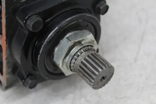 85-87 KAWASAKI VULCAN 700 VN700 MIDDLE DRIVE BEZEL BEVEL GEAR