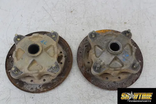08 POLARIS RZR 800 REAR BACK WHEEL RIGHT LEFT HUB PAIR