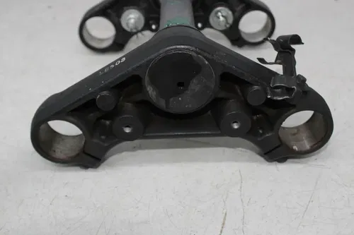20-25 KAWASAKI VULCAN EN650 650 LOWER UPPER TOP TRIPLE TREE CLAMP STEM