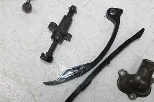 01-03 SUZUKI GSXR600 ENGINE PARTS AND HARDWARE STARTER OIL PUMP CHAIN GEAR