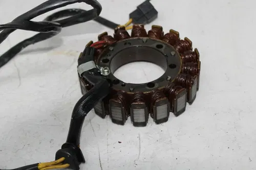 85-86 SUZUKI MADURA 700 GV700GLF STATOR GENERATOR ALTERNATOR MAGNETO COVER
