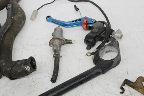 03-05 YAMAHA YZF R6 06-09 R6 PARTS HARDWARE NUTS BOLTS AXLE SPROCKET CLIPON