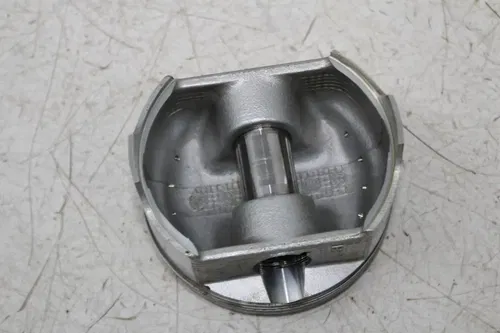 10 HONDA FURY VT1300CX ENGINE MOTOR REAR CYLINDER JUG PISTON BLOCK (SEE DESCP)