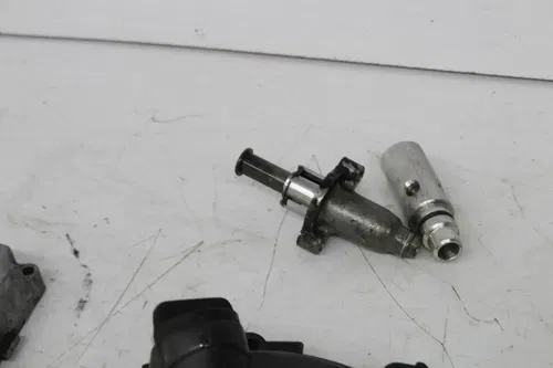03-05 YAMAHA YZF R6 06-09 R6 ENGINE MOTOR PARTS HARDWARE BOLTS COVER STARTER