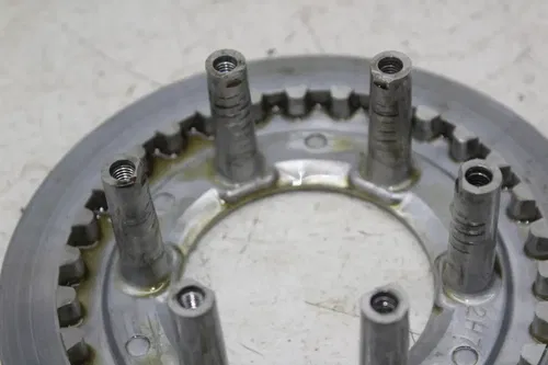 82-83 YAMAHA MAXIM 750 XJ750 CLUTCH BASKET HUB PRESSURE PLATE ASSEMBLY COVER