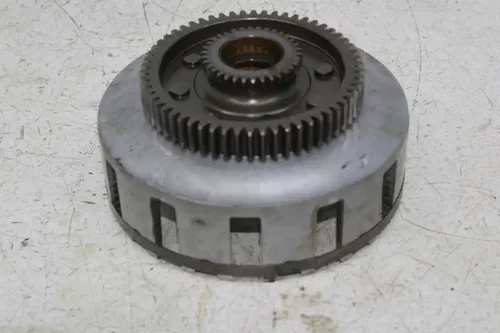 82-83 YAMAHA MAXIM 750 XJ750 CLUTCH BASKET HUB PRESSURE PLATE ASSEMBLY COVER