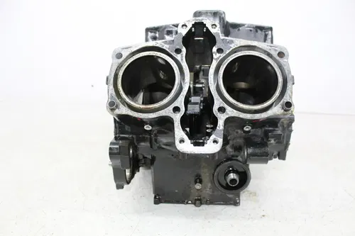 84-85 HONDA V65 SABRE VF1100S ENGINE MOTOR CRANKCASE CRANK CASES BLOCK
