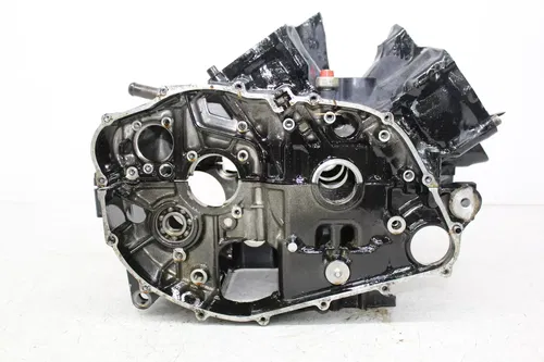 84-85 HONDA V65 SABRE VF1100S ENGINE MOTOR CRANKCASE CRANK CASES BLOCK