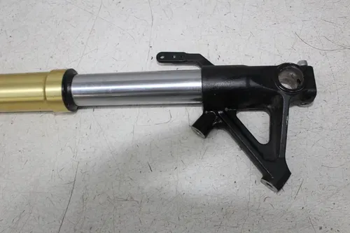 05-07 TRIUMPH SPEED TRIPLE 1050 RIGHT FRONT FORK SHOCK SUSPENSION *STRAIGHT*