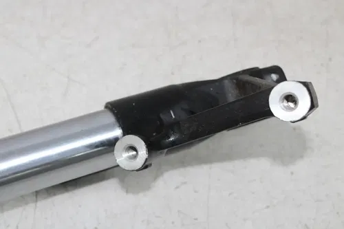 05-07 TRIUMPH SPEED TRIPLE 1050 RIGHT FRONT FORK SHOCK SUSPENSION *STRAIGHT*