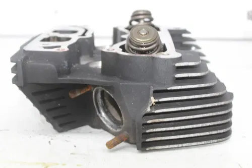 07-11 Harley-davidson Dyna Fat Bob Fxdf 96ci front Engine cylinder head valves