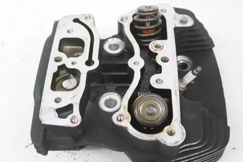 07-11 Harley-davidson Dyna Fat Bob Fxdf 96ci front Engine cylinder head valves