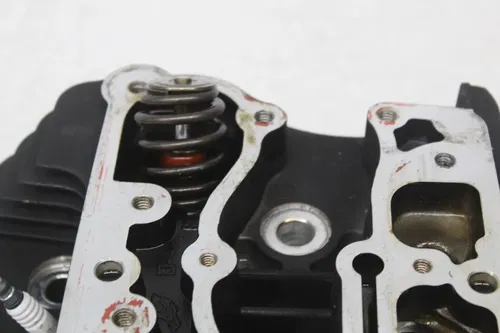 07-11 Harley-davidson Dyna Fat Bob Fxdf 96ci front Engine cylinder head valves