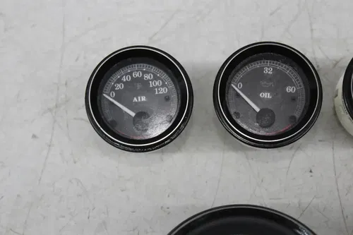 07-11 HARLEY-DAVIDSON ELECTRA GLIDE FLHTCUI AIR OIL FUEL SPEEDOMETER GAUGES SET