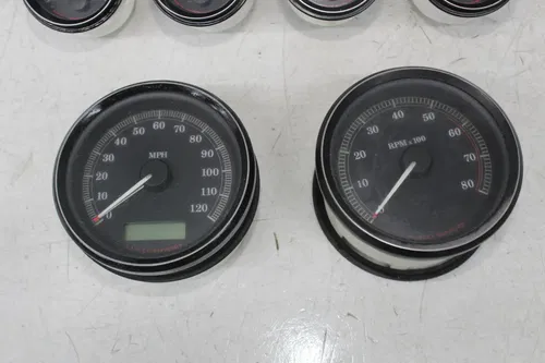 07-11 HARLEY-DAVIDSON ELECTRA GLIDE FLHTCUI AIR OIL FUEL SPEEDOMETER GAUGES SET