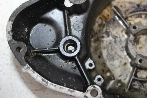 1985 KAWASAKI GPZ550 ZX550A STATOR MAGNETO ALTERNATOR GENERATOR COVER