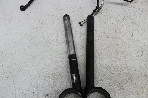 2008 KAWASAKI NINJA ZX6R LEFT RIGHT CLIP ONS PAIR SET THROTTLE TUBE CLUTCH PECH