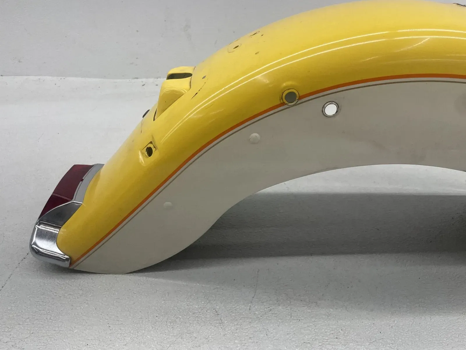 91-95 HARLEY-DAVIDSON HERITAGE SOFTAIL CLASSIC FLSTC REAR BACK WHEEL FENDER