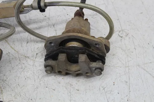 03-04 POLARIS PREDATOR 500 LEFT RIGHT FRONT BRAKE CALIPERS MASTER CYLINDER