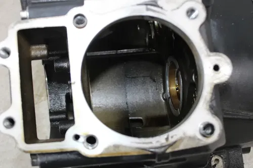 15 VICTORY VEGAS 8 BALL ENGINE MOTOR CRANKCASE CRANK CASES BLOCK