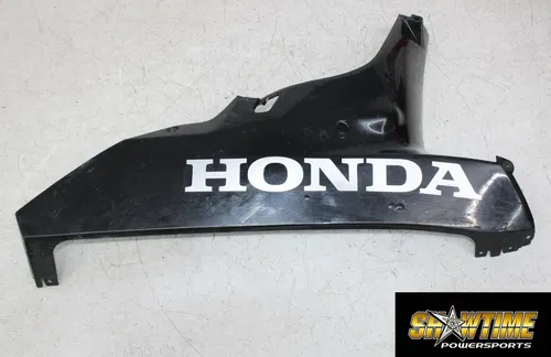 06-07 HONDA CBR1000RR RIGHT LOWER BOTTOM BELLY SIDE FAIRING COWL (SEE DESCP)