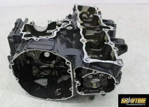 94-97 SUZUKI RF900R RF900 ENGINE MOTOR CRANKCASE CRANK CASES BLOCK