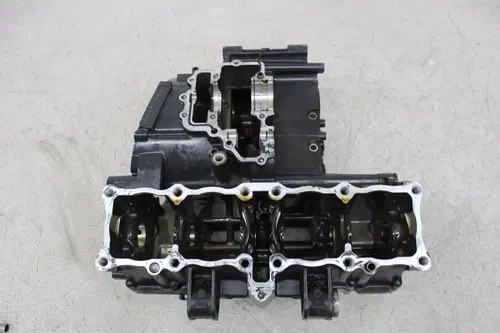 94-97 SUZUKI RF900R RF900 ENGINE MOTOR CRANKCASE CRANK CASES BLOCK
