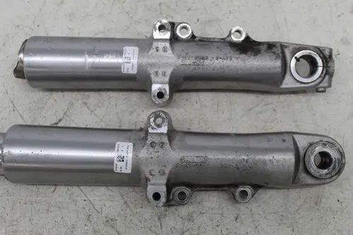 11-16 HARLEY-DAVIDSON ROAD GLIDE FLTRXS FRONT LOWER SLIDER SLIDERS FORKS FORK