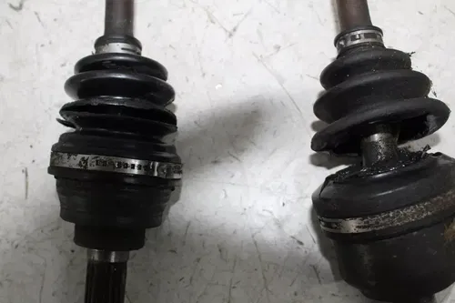 02-03 KAWASAKI PRAIRIE 650 FRONT LEFT RIGHT DRIVE CV AXLES PIVOTS SHAFTS