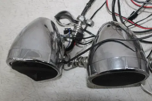 06-11 KAWASAKI VULCAN 900 VN900 CLASSIC SPEAKERS SPEAKER SET (SEE DESCP)