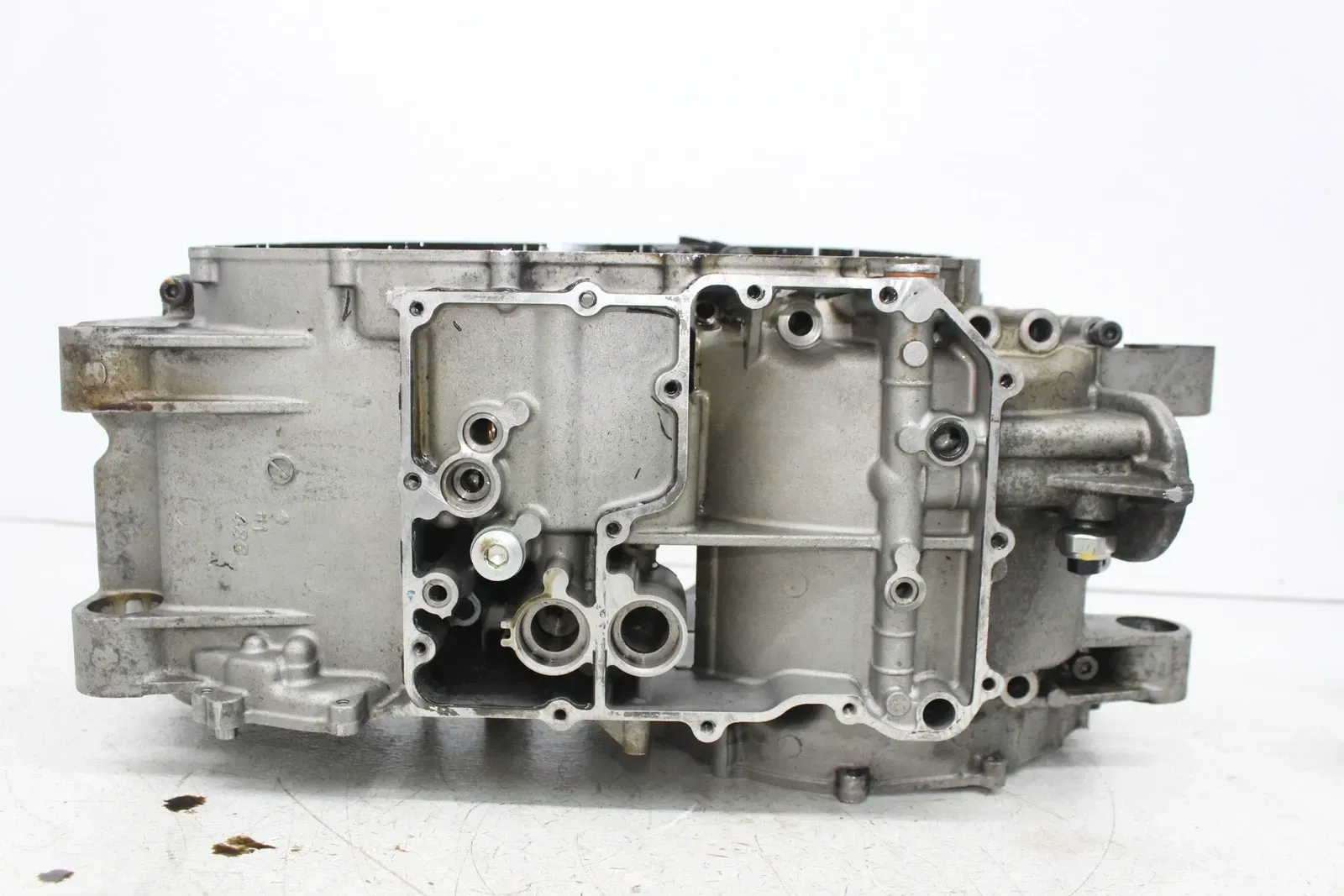 06-09 SUZUKI BOULEVARD M109R ENGINE MOTOR CRANKCASE CRANK CASES BLOCK