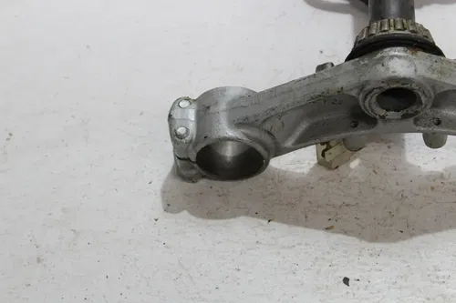 1991 KAWASAKI NINJA ZX6 ZX600D FRONT UPPER LOWER FORKS CLAMP TRIPLE TREE STEM