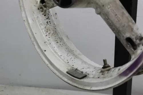 01-02 SUZUKI GSXR1000 FRONT WHEEL RIM (SEE DESCP)