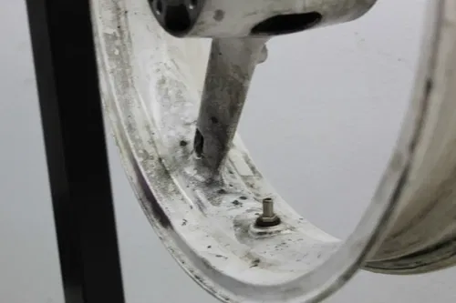01-02 SUZUKI GSXR1000 FRONT WHEEL RIM (SEE DESCP)