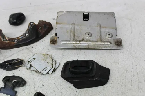 01 SEA-DOO BOMBARDIER GTX155 PARTS HARDWARE NUTS BOLTS SHIMS DUCT GAS CAP MODULE